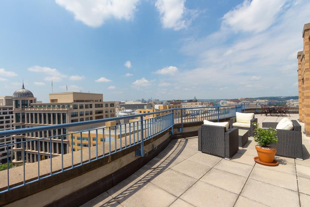 Penthouse Suite Вашингтон Екстериор снимка
